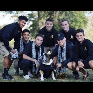 Meet your Posher, Robert